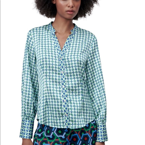 Zara Women Size M Blouse Collarless Long Sleeve Shirt Blue Green Geometric New - Picture 2 of 13